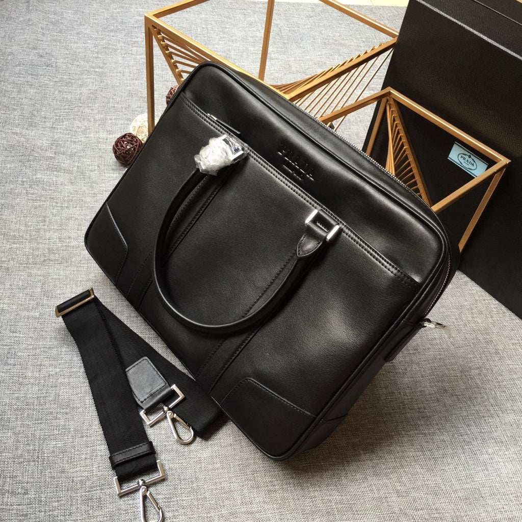PRADA EMBOSSED LOGO BRIEFCASE 38 IN BLACK SMOOTH CALFSKIN