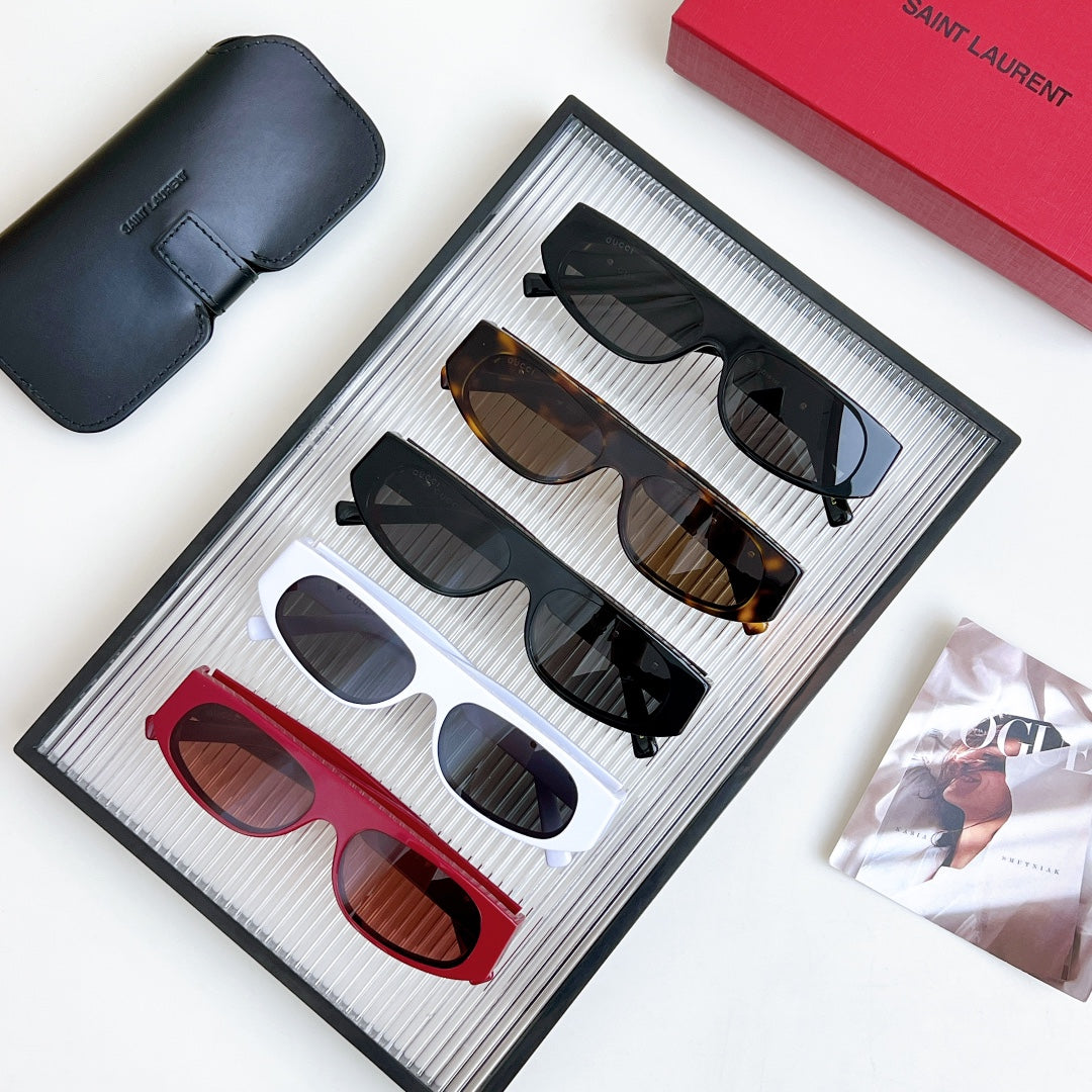 RECTANGULAR FRAME SUNGLASSES GG1771 IN ACETATE