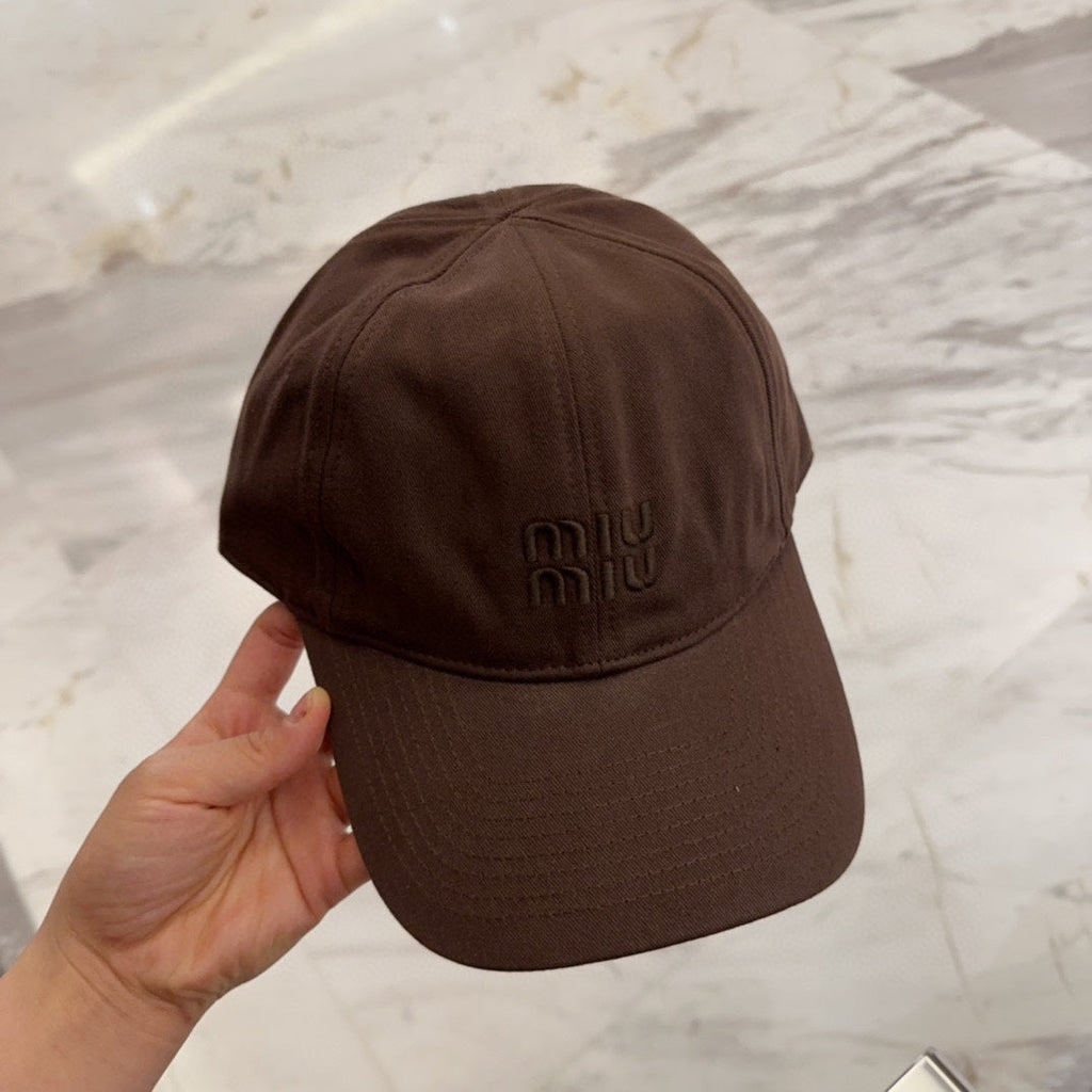MM BASEBALL CAP IN DARK BROWN FABRIC EMBROIDERED LOGO STYLE 7