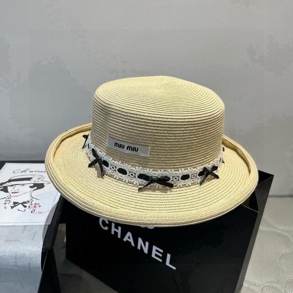 MM SMALL BRIM CURVED STRAW HAT IN BEIGE