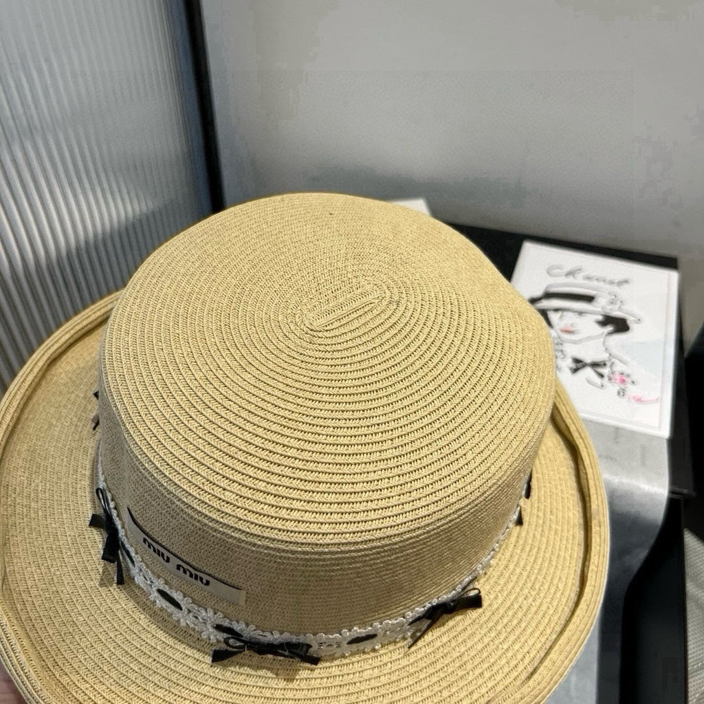 MM SMALL BRIM CURVED STRAW HAT IN BEIGE