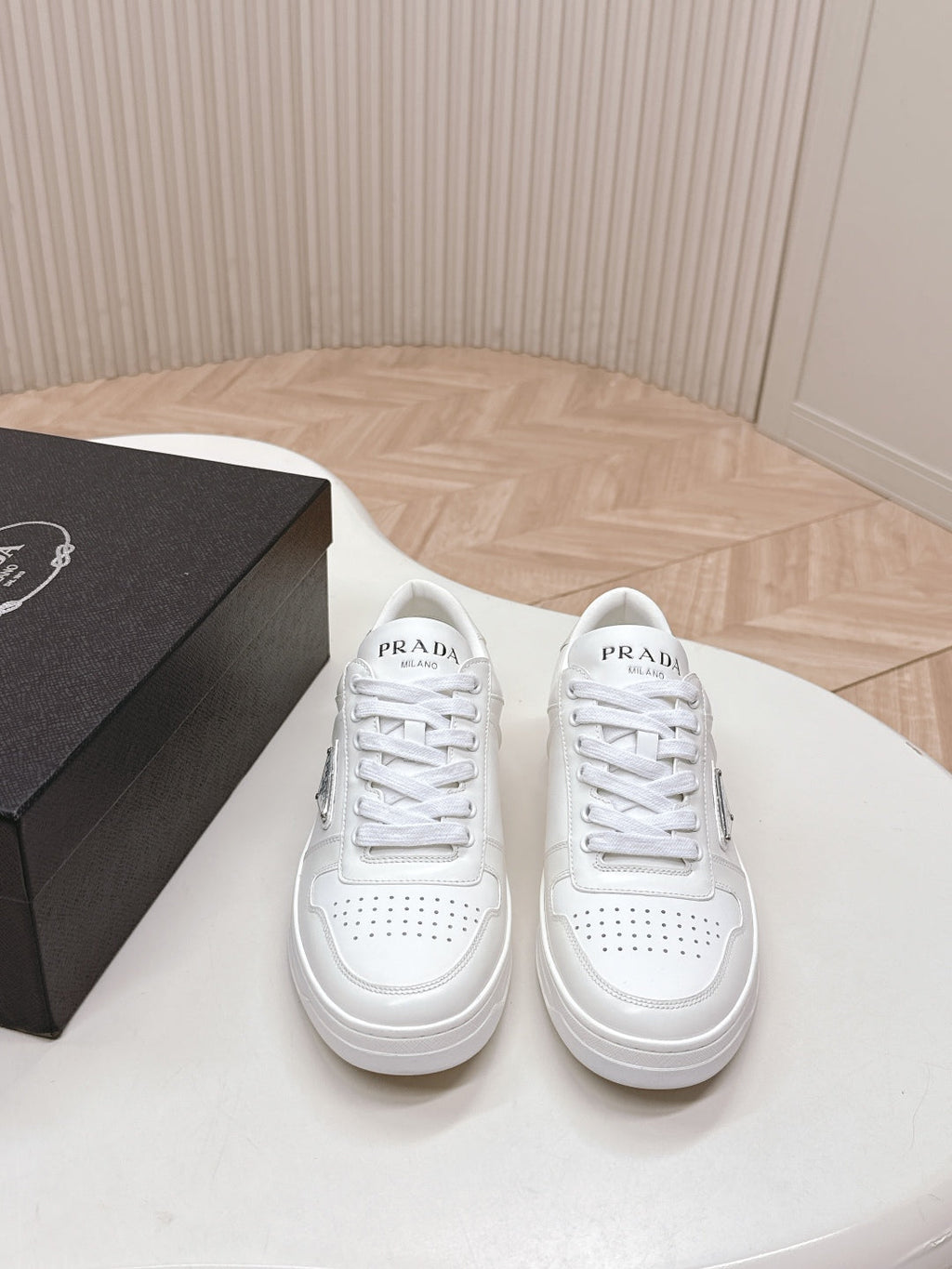 PRADA 25S DOWNTOWN SNEAKERS IN WHITE CALFSKIN SILVER HARDWARE