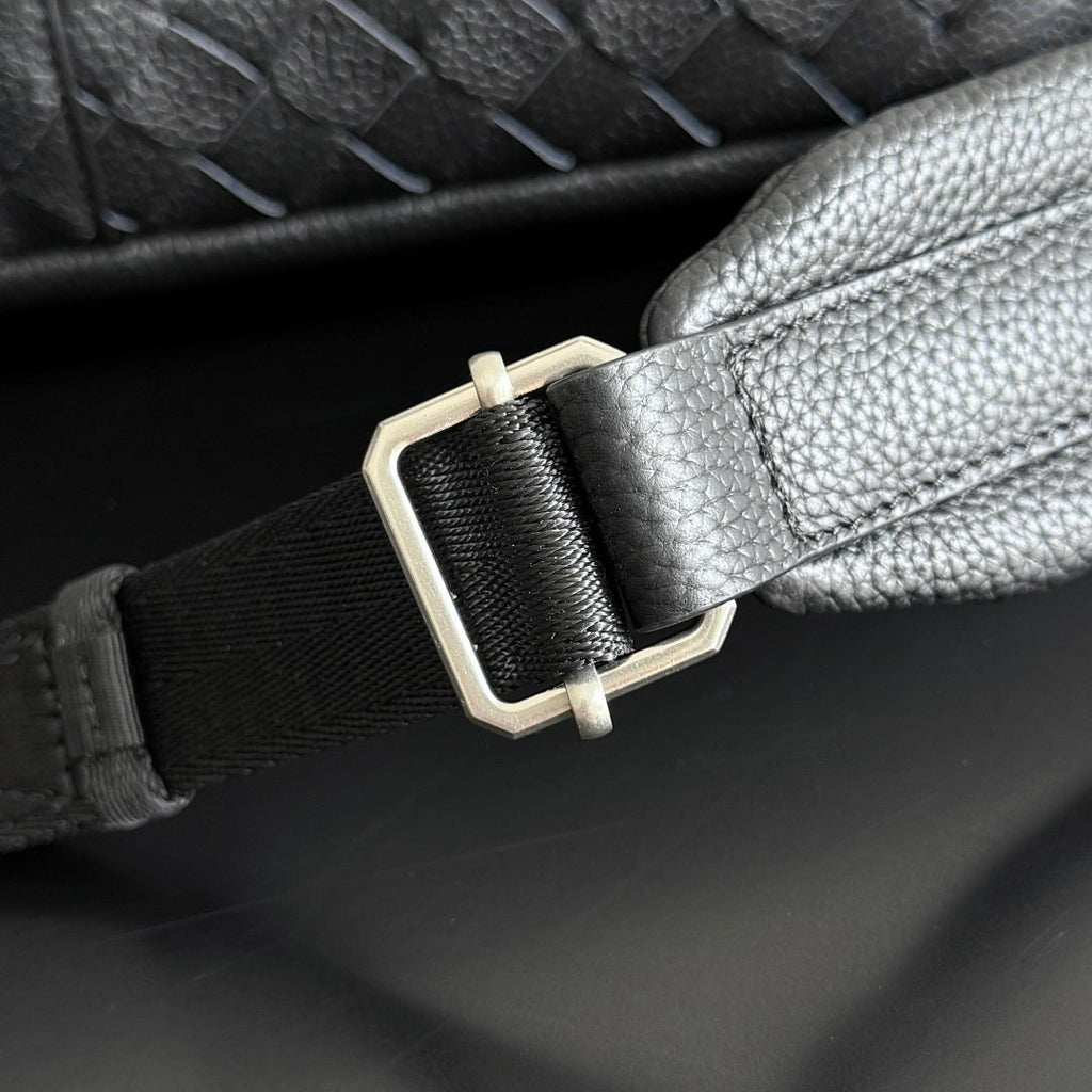 BOTTEGA VENETA 25S INTRECCIATO BAG 46 IN BLACK CALFSKIN SILVER HARDWARE