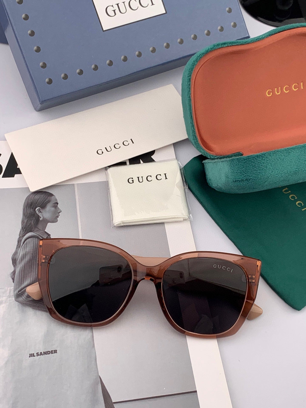 BUTTERFLY FRAME SUNGLASSES G9317 IN ACETATE