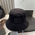 MM BUCKET IN BLACK VELVET WITH LOGO