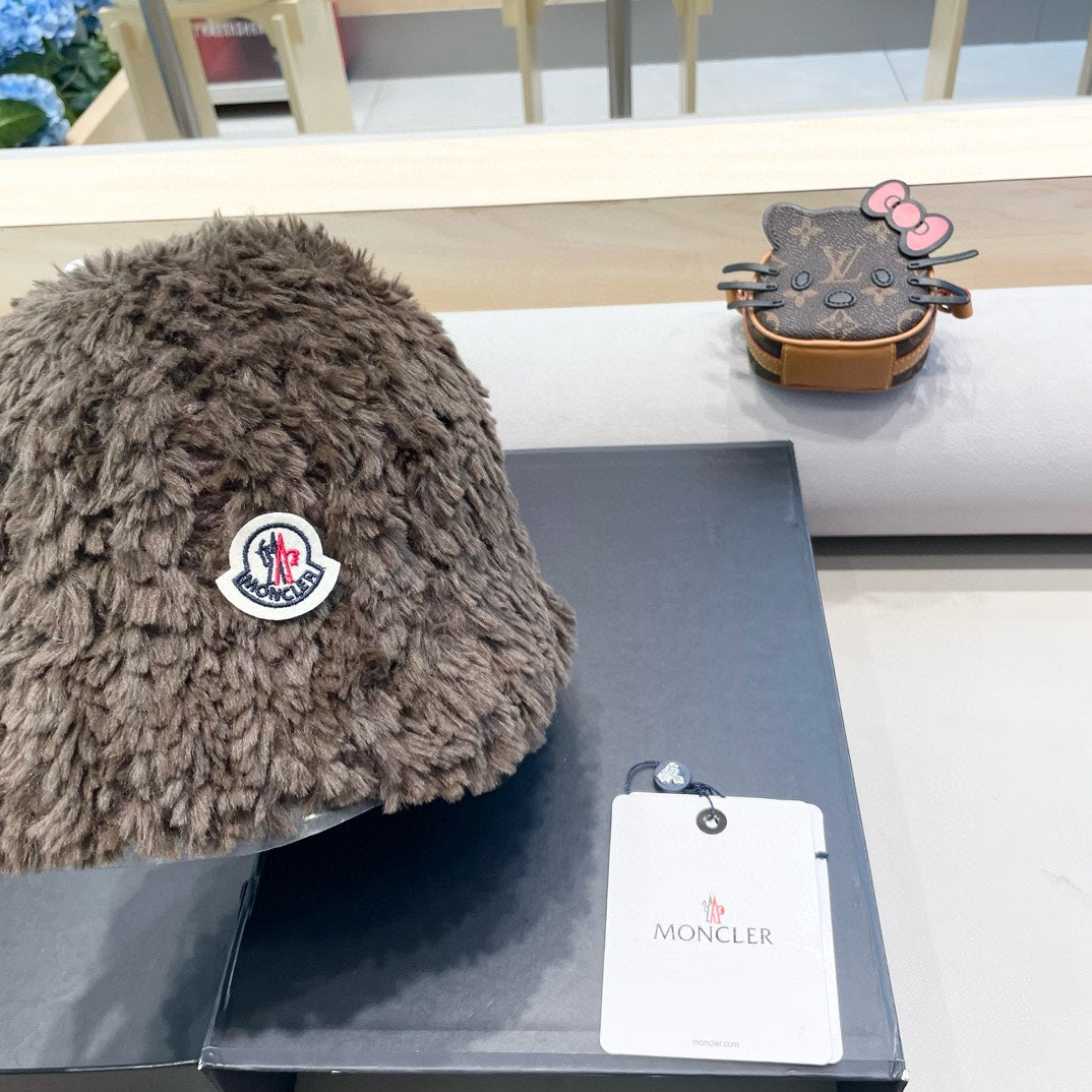 BUCKET HAT IN MOCHA BROWN FLEECE 435039