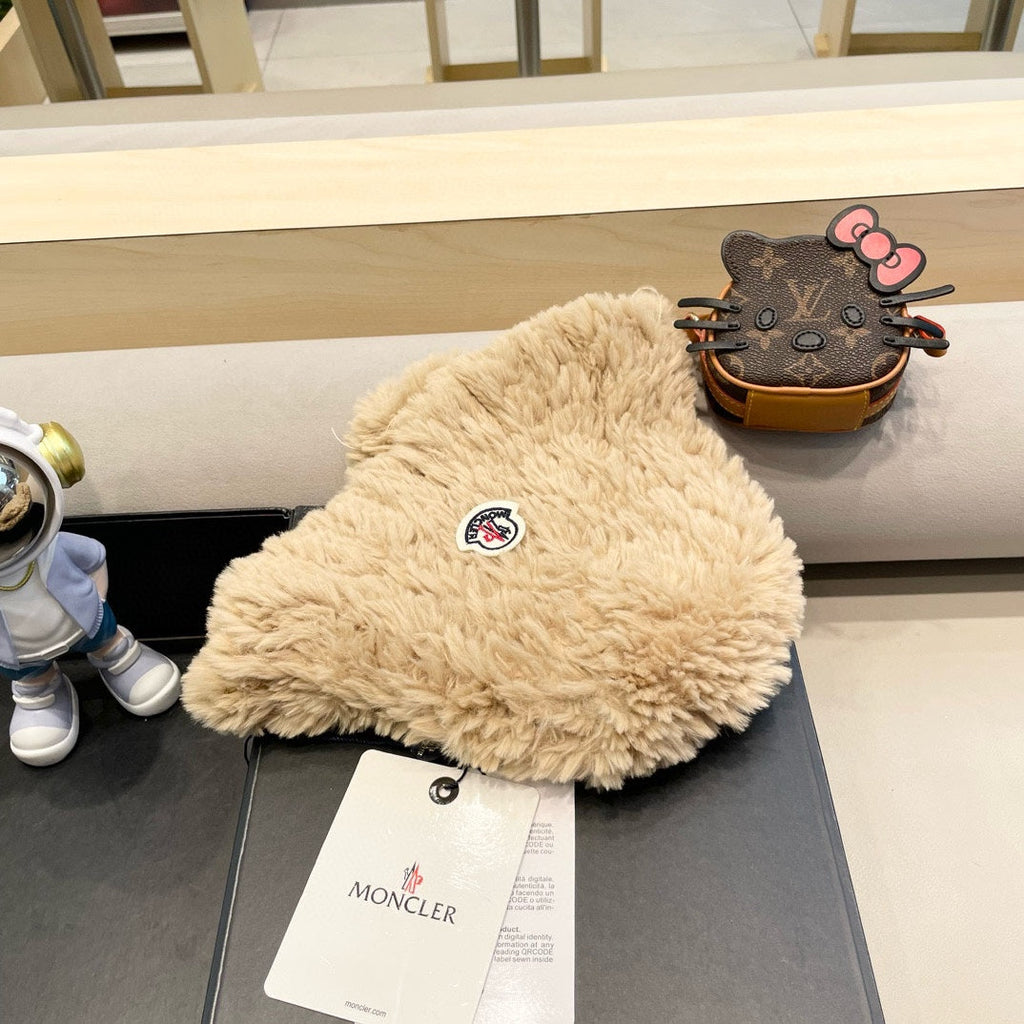 BUCKET HAT IN BISQUE BEIGE FLEECE 435043