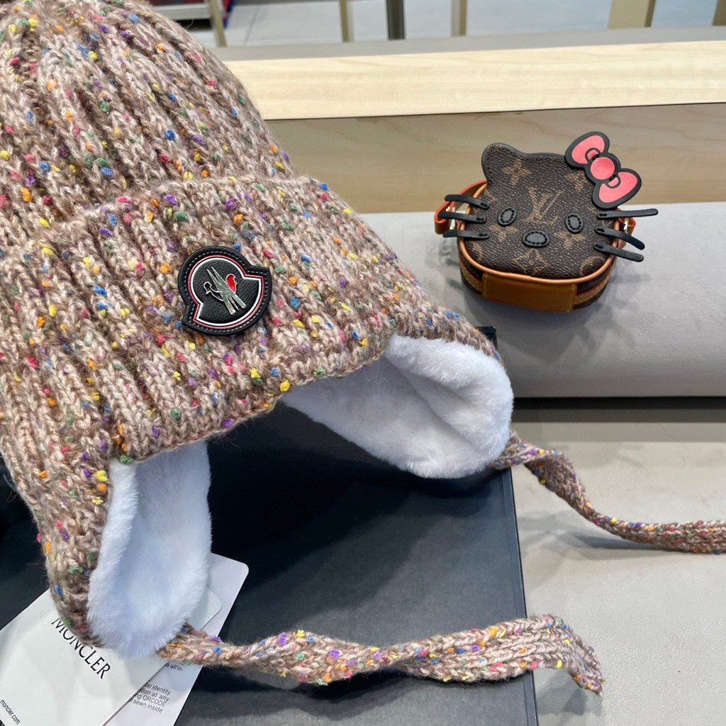 BEANIE HAT IN MEDIUM BROWN WOOL LINED WITH FLEECE 436775