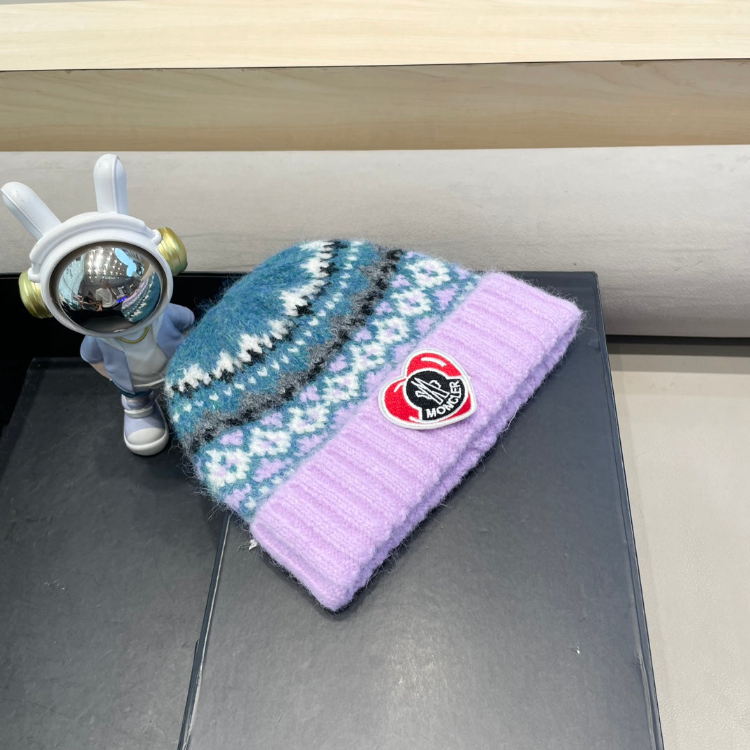 BEANIE HAT IN COLORFUL WOOL 438146