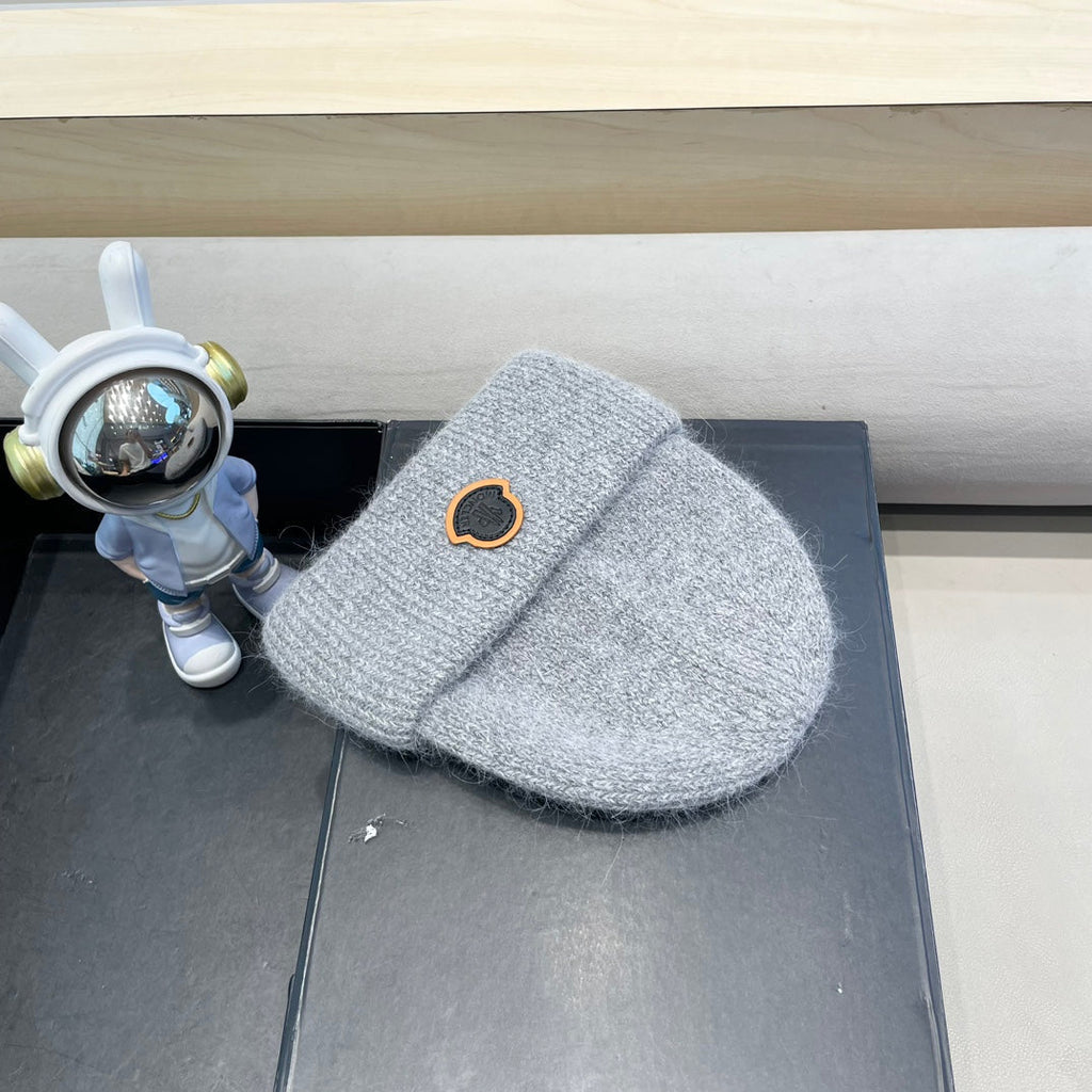 BEANIE HAT IN CLOUD GRAY WOOL 438127
