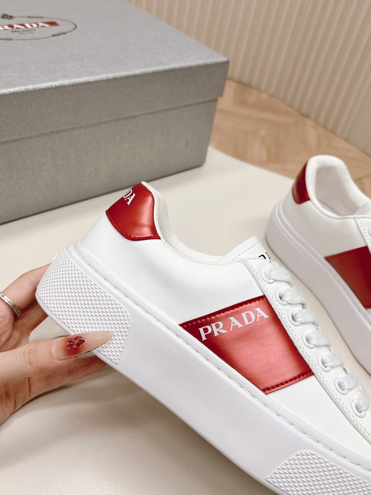 PRADA LEATHER LOGO OUTLET SNEAKERS BLACK AND CHERRY CALFSKIN