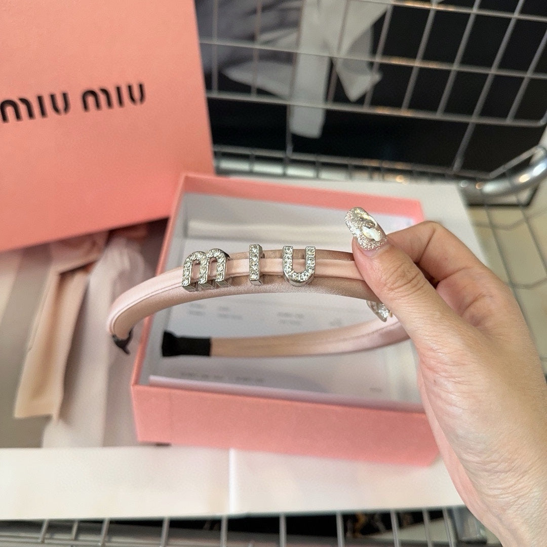 SILK HAIRBAND ATTACHED CRYSTAL LOGO LIGHT PINK 196476