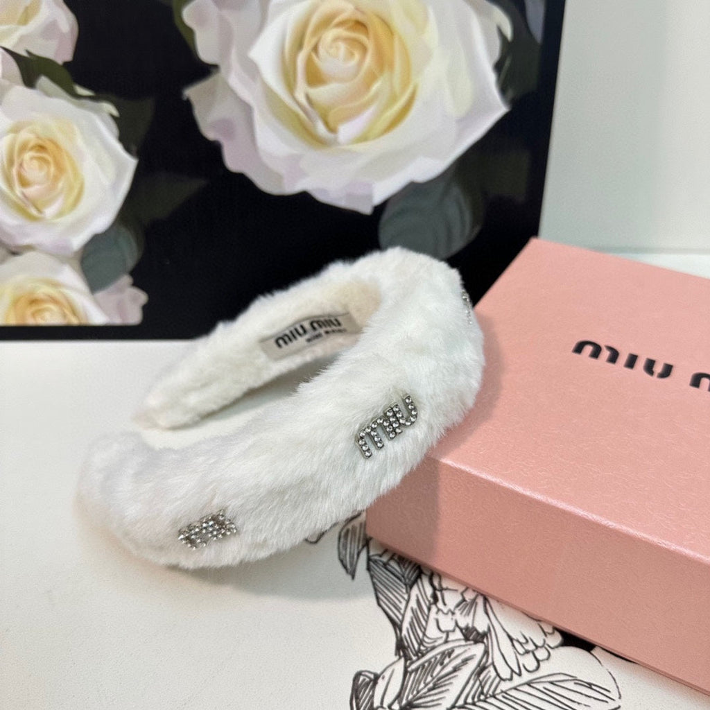 THICK HEADBAND WITH DIAMOND LOGO IN WHITE PLUSH FABRIC 412483