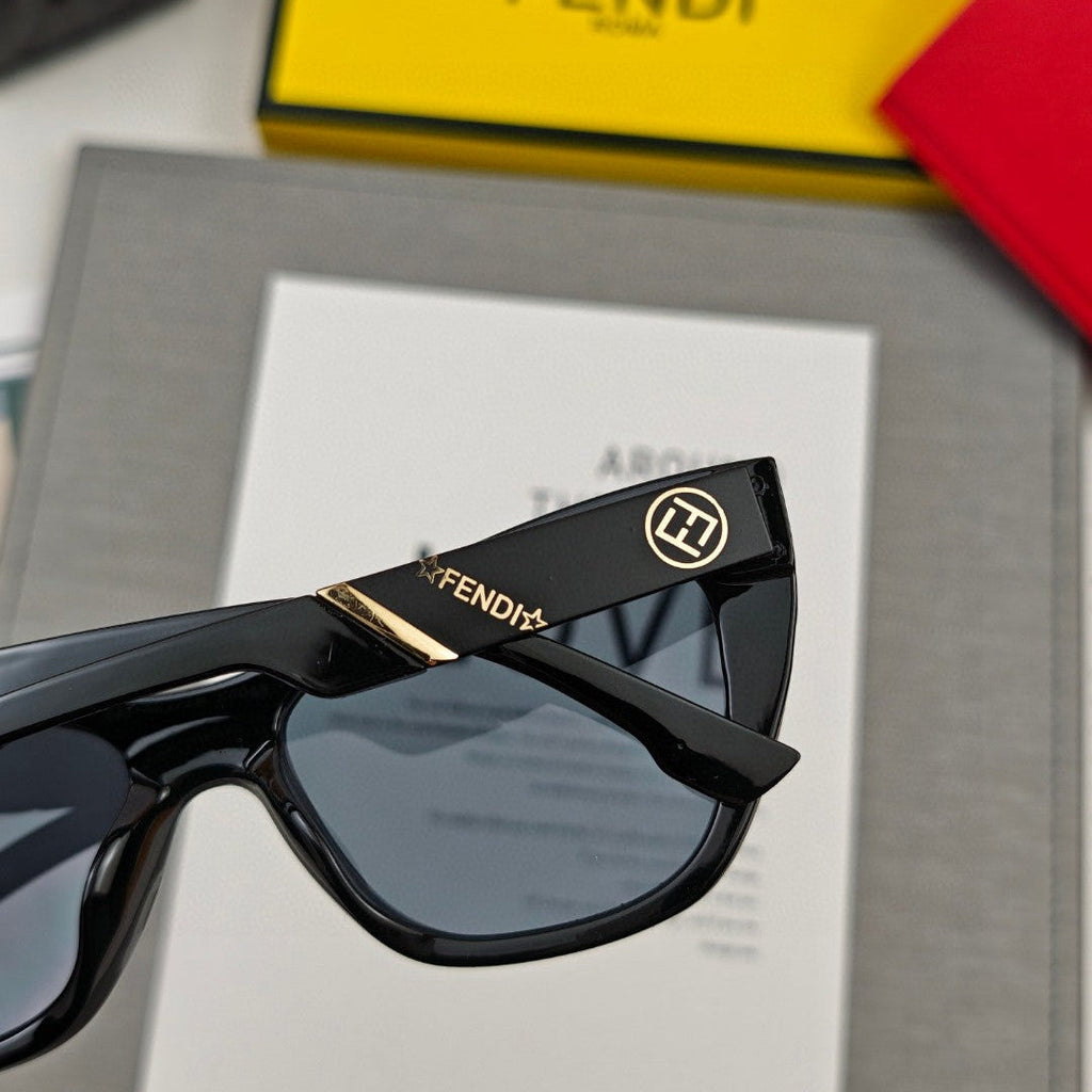 FF DIAMONDS CAT-EYE FRAME SUNGLASSES 58002 IN ACETATE