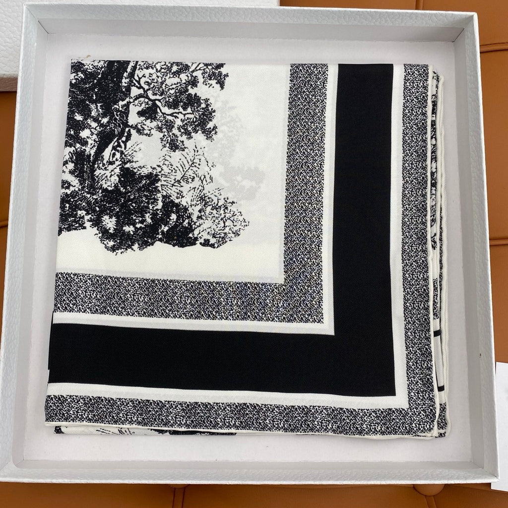 DIOR SCARF 90 IN SILK 704596