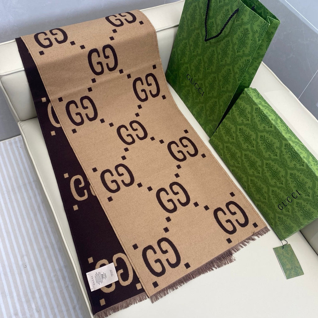 GUCCI 25S SCARF 190 IN WOOL SILK 742030