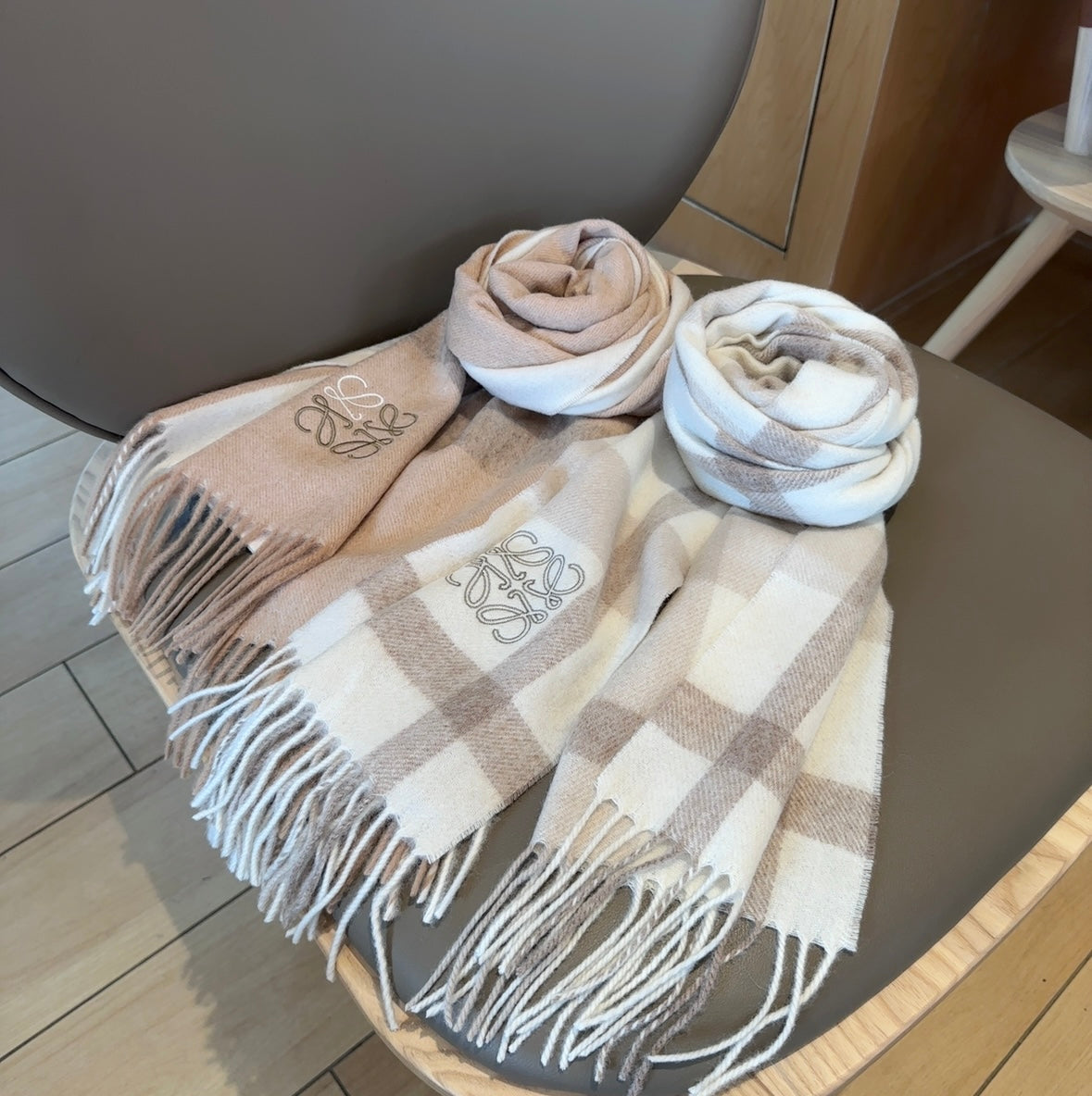 LOEWE 25S SCARF 180 IN CASHMERE 861391