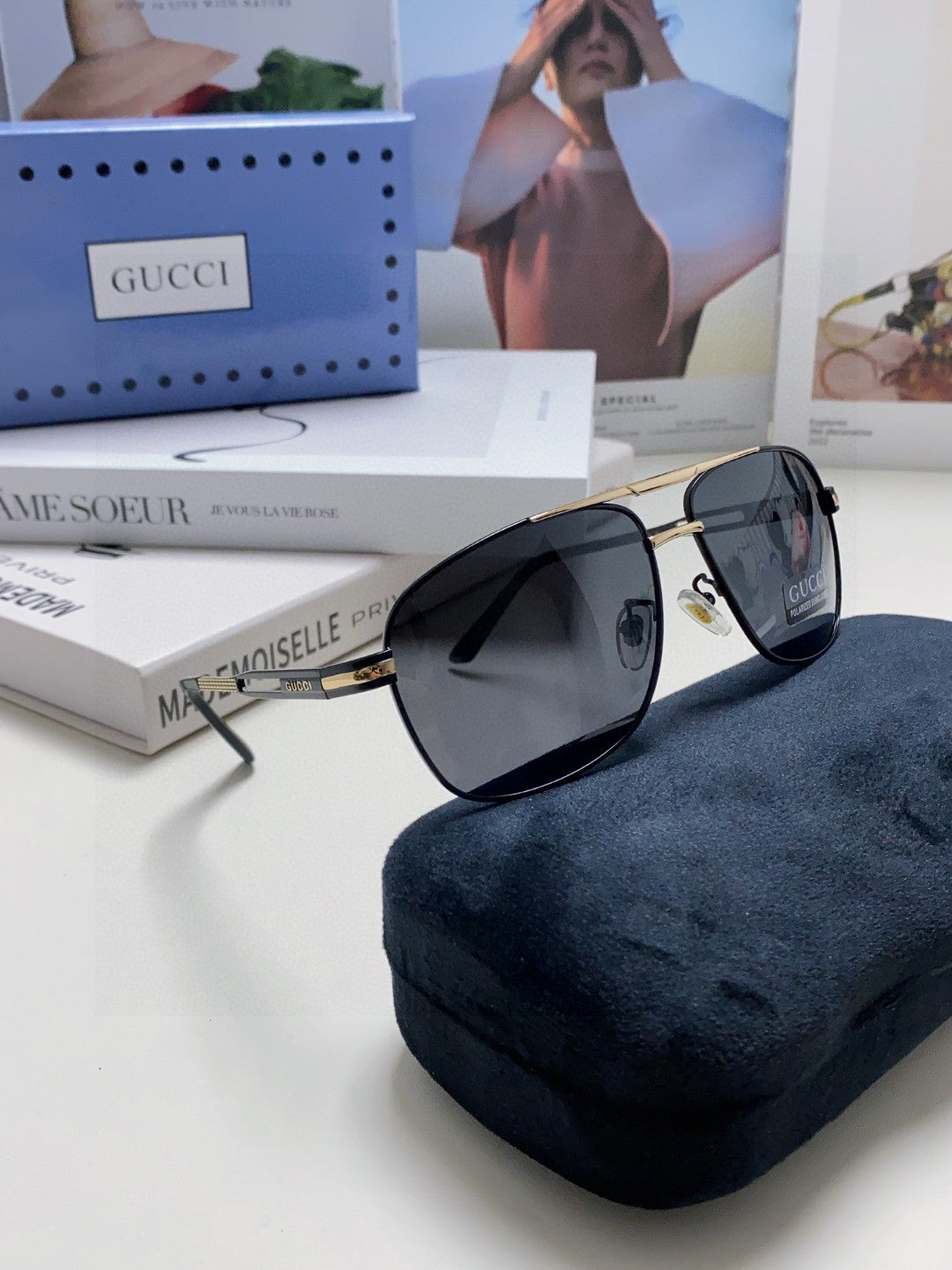 NAVIGATOR FRAME SUNGLASSES 570256 IN METAL