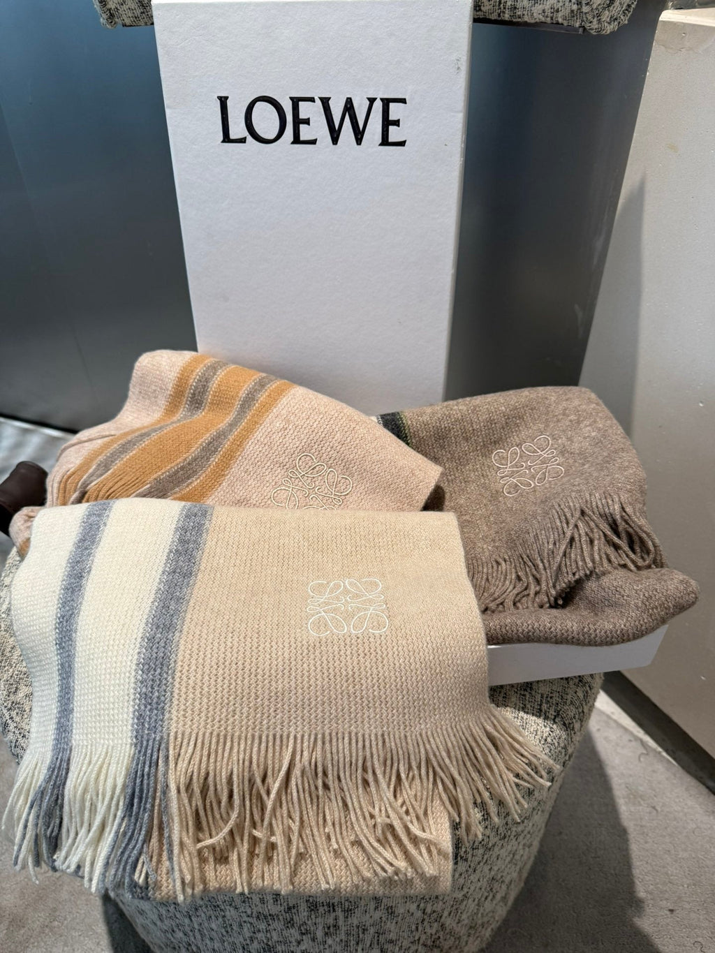 LOEWE 25S SCARF 180 IN CASHMERE 576713
