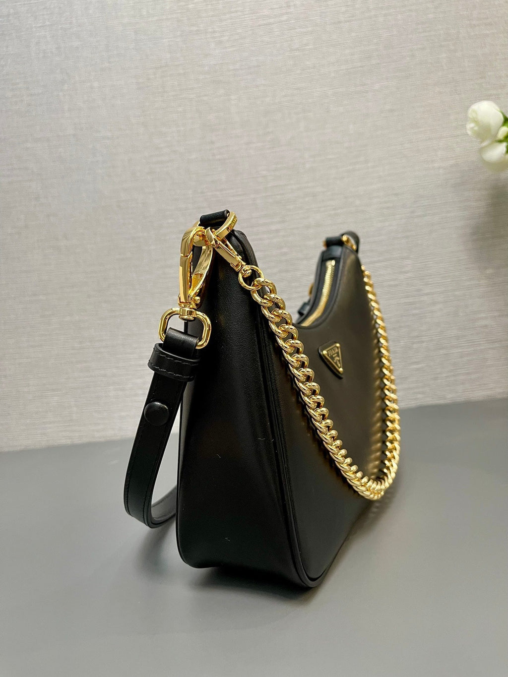 PRADA HOBO BAG 23 IN BLACK SMOOTH NAPPA LAMBSKIN GOLD HARDWARE